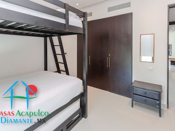 Depa en condominio de playa en renta vacacional para 8 personas