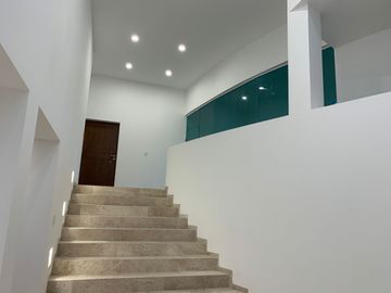 HERMOSA CASA EN VILLANTIGUA DE OPORTUNIDAD!! RENOVADA AL 100%
