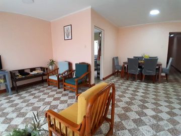 VENTA DE CASA EN LA PERLA - CALLAO