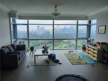 Pacific Plaza, South Tower BGC  3BR Bedroom for sale in Taguig Metro Manila