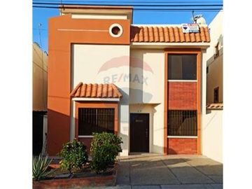 casa de renta en manta zona sur los gavilanez
