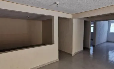 Casa Para Departamentos de 2 Pisos, en Plutarco Elías Calles, Pachuca, Hidalgo.