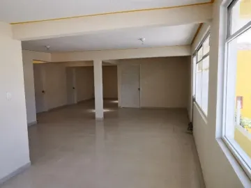 Casa Para Departamentos de 2 Pisos, en Plutarco Elías Calles, Pachuca, Hidalgo.