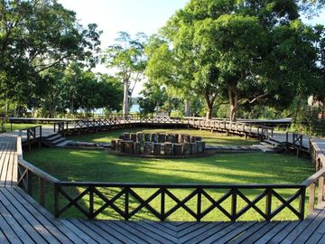 Vendo Hotel Negocio en Marcha Eco Lodge 49.25 Ha CASHIBOCOCHA PUCALLPA PERU