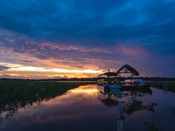 Vendo Hotel Negocio en Marcha Eco Lodge 49.25 Ha CASHIBOCOCHA PUCALLPA PERU