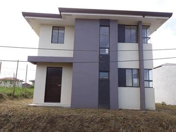 Avida Woodhill Settings Nuvali | Brand New 2-Storey Modern House and Lot for Sale in Nuvali Boulevard, Calamba, Laguna