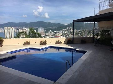 PRECIOSA CASA EN VENTA EN ACAPULCO EN  JOYAS DE BRISAMAR