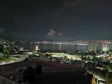 PRECIOSA CASA EN VENTA EN ACAPULCO EN  JOYAS DE BRISAMAR