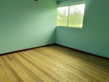 VENTA CASA DE 3 DEPARTAMENTOS