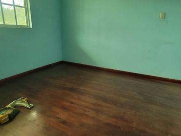 VENTA CASA DE 3 DEPARTAMENTOS