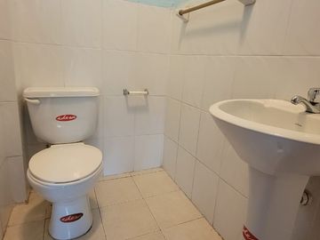 VENTA CASA DE 3 DEPARTAMENTOS