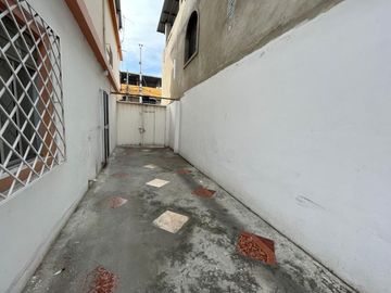 casa de venta en manta zona norte 4 noviembre