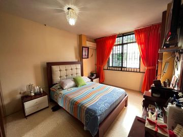 casa de venta en manta zona norte 4 noviembre