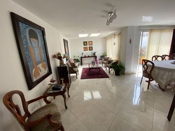 Casa de venta sector calderón dentro de conjunto