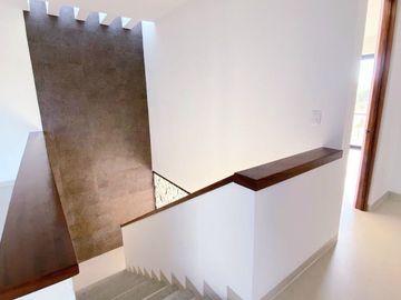 ESPECTACULAR RESIDENCIA
