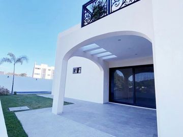 ESPECTACULAR RESIDENCIA