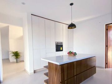 ESPECTACULAR RESIDENCIA