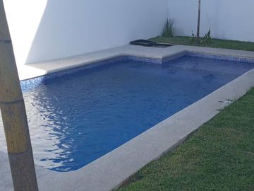 ESPECTACULAR RESIDENCIA