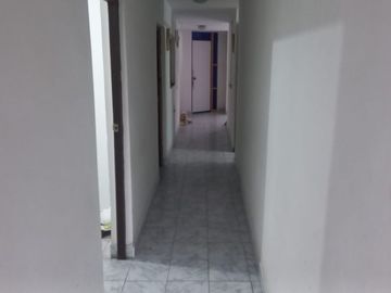 HUANCHACO  /CASA  DE 295M2 /AV. SAN JUAN / LAS LOMAS DE HUANCHACO. PRECIO DE OCASIÓN!!!