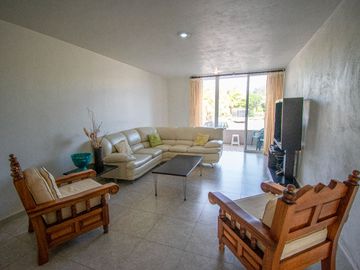 VENTA - Condominio frente al mar en Playa Escondida