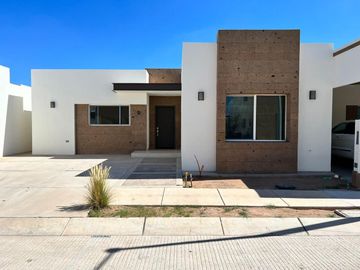 Casa en venta en la coruña de una planta