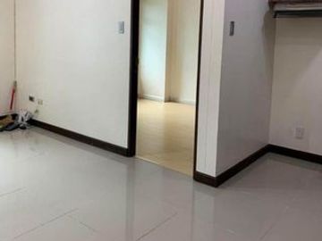 2BR Condo Unit for Sale in  The Magnolia Residences, Quezon City