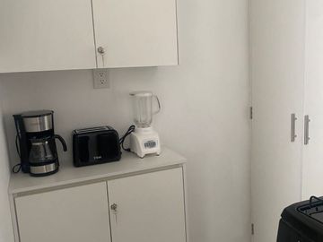 Venta de Departamento Nuevo Sin Muebles de 2 Recámaras y 2 Baños Completos - Jardines de Virginia.