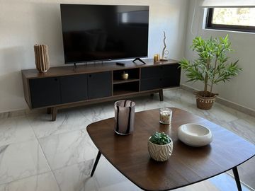 Venta de Departamento Nuevo Sin Muebles de 2 Recámaras y 2 Baños Completos - Jardines de Virginia.