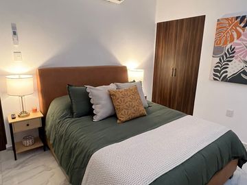 Venta de Departamento Nuevo Sin Muebles de 2 Recámaras y 2 Baños Completos - Jardines de Virginia.