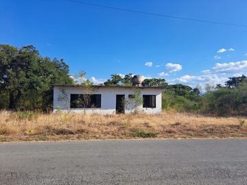 TERRENO EN VENTA EN CADEREYTA JIMENEZ, NL ZONA LAS ADJUNTAS, COLINDA RIO RAMOS