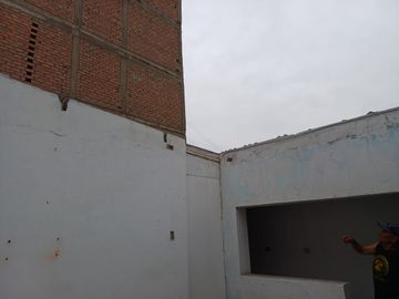 🚨OCASIÓN🚨VENTA DE CASA 216.5 m2 CHIMBOTE