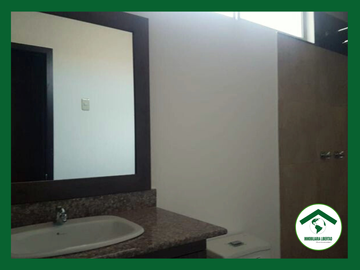 CASA EN VENTA POR ESTRENAR EN URBANIZACIÓN EN ZONA NORTE DE PORTOVIEJO
