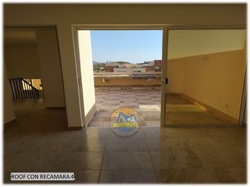 Casas con alberca y roof garden, excelentes acabados