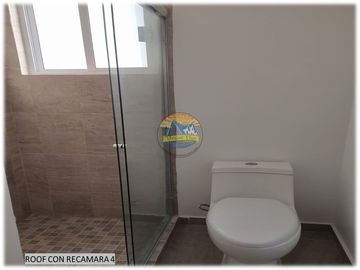 Casas con alberca y roof garden, excelentes acabados
