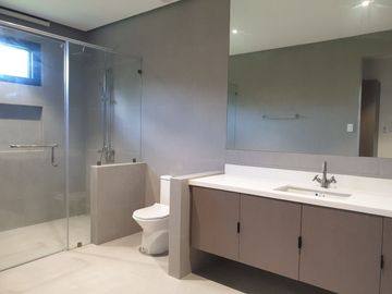 Massive 5BR Modern House and Lot w/ Swimming Pool for Sale