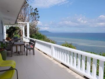 KYU - FOR SALE: 6 Bedroom House in Calatagan, Batangas