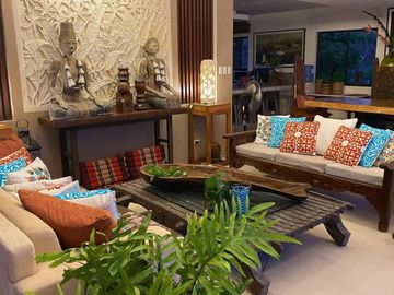 KYU - FOR SALE: 6 Bedroom House in Calatagan, Batangas