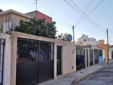 Casa en Venta, 4 Recámaras, 2 Pisos, en Fracc. Bosques del Peñar, Pachuca, Hidalgo.
