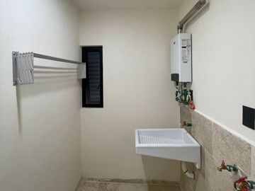 CASA EN VENTA EN PRIVADA EN SAN ANGEL V