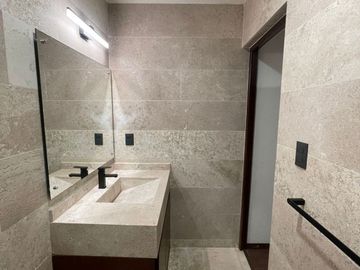 CASA EN VENTA EN PRIVADA EN SAN ANGEL V
