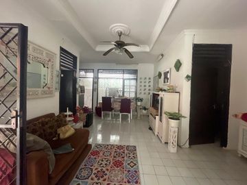 Rumah Dijual di Komplek Perumahan Griya Kencana, Ciledug