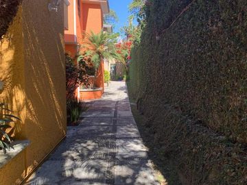$3,350,000 Lomas de Cuernavaca, Recámaras, Alberca, Jacuzzi, Lomas de Cuernavaca, Temixco, Morelos