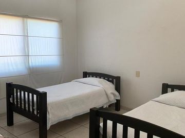 $3,350,000 Lomas de Cuernavaca, Recámaras, Alberca, Jacuzzi, Lomas de Cuernavaca, Temixco, Morelos