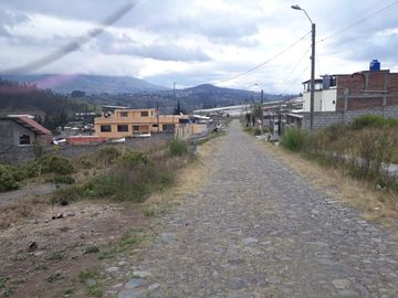 TERRENO IZAMBA SECTOR AEROPUERTO