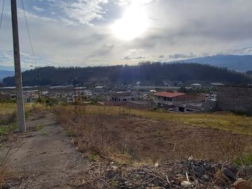TERRENO IZAMBA SECTOR AEROPUERTO