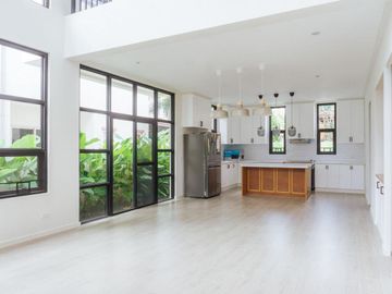 FOR SALE BRAND NEW NORDIC SCANDINAVIAN MODERN HOUSE IN ANGELES CITY PAMPANGA