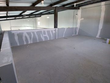 Venta Fabrica de Snacks de Estreno 2000 m² Terreno y 300 m² Bodega