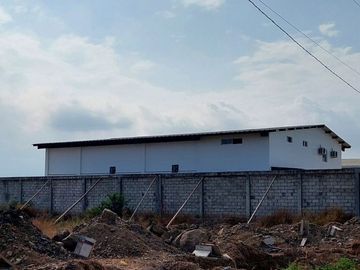 Venta Fabrica de Snacks de Estreno 2000 m² Terreno y 300 m² Bodega