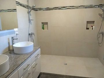 CASA DE CAMPO CON AMPLIO TERRENO EN SAN CARLOS