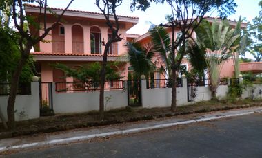 House and Lot for sale in Hillsborough Alabang Village